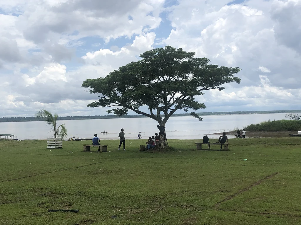 Puerto Nariño a orillas del río Amazonas en Colombia
