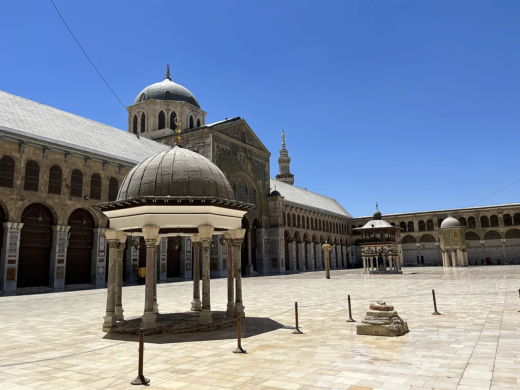 Gran Mezquita de los Omeyas durante mi viaje a Damasco, Siria